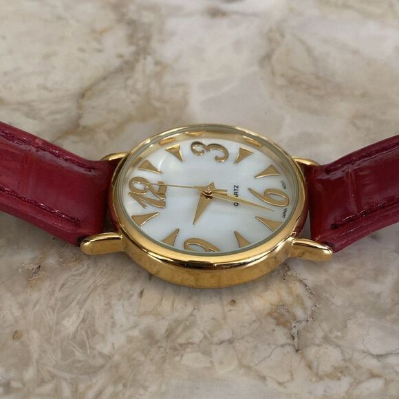 Three Red & Green Gold Tone Watches Leather Bands - Picture 10 of 16